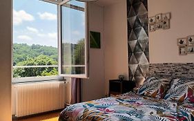 Appartement chaleureux de 82M2 proche de Vulcania